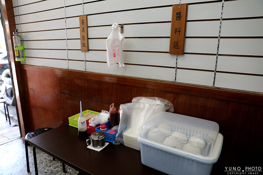 隱藏在熱炒店中的川味美食!招牌川味水煮牛必吃 麻辣鮮香一次滿足|動力炒飯-川味水煮牛(南投草屯必吃美食)