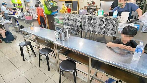 泰杯杯泰式料理｜公館ＣＰ值最高的泰式料理店！打拋豬只要８５元就可以吃到