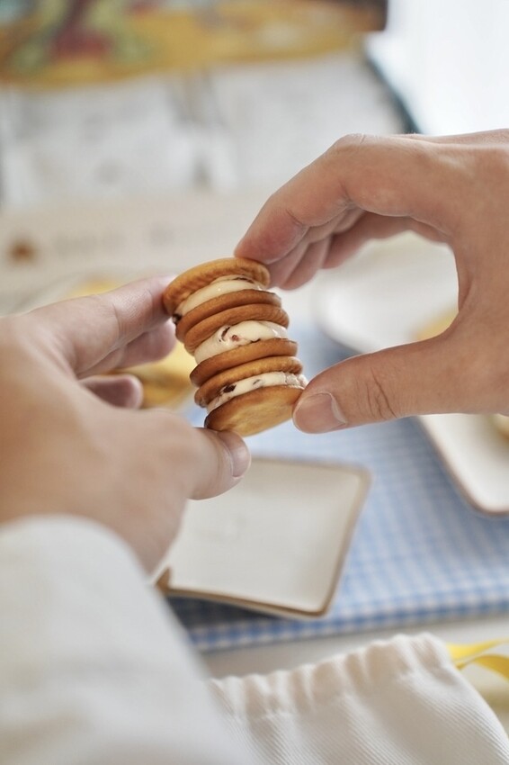 熊后BearQueen 牛奶莓莓 香蔥酥打牛軋餅 牛軋餅 蘇打餅 餅乾 中秋節禮盒 年節送禮