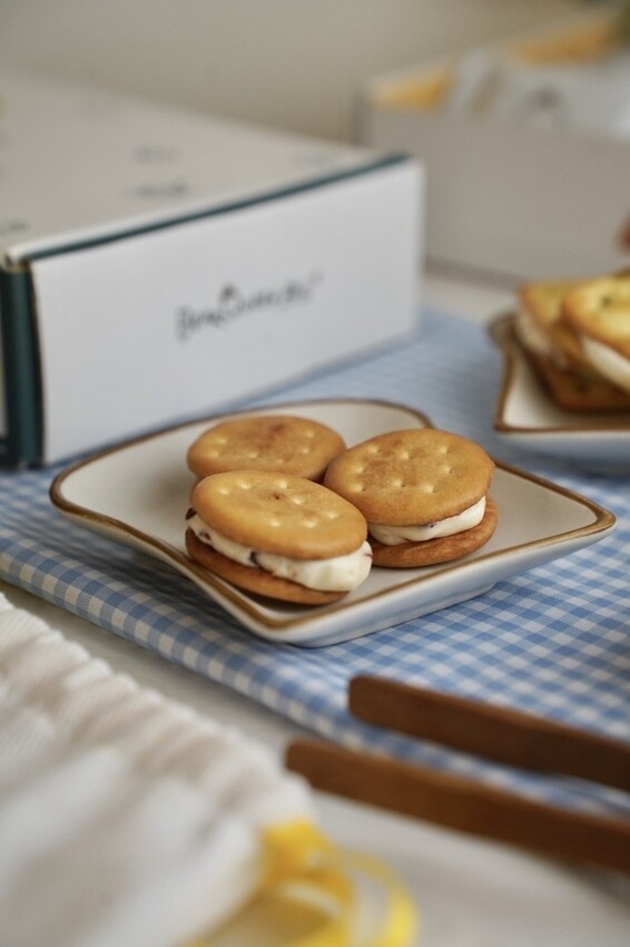 熊后BearQueen 牛奶莓莓 香蔥酥打牛軋餅 牛軋餅 蘇打餅 餅乾 中秋節禮盒 年節送禮