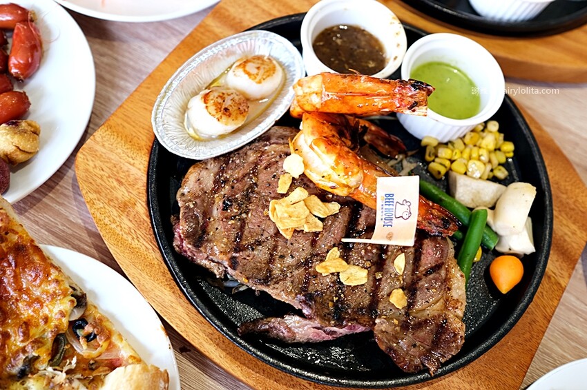 最新開幕！只要339元！排餐+披蕯、buffert 通通無限呷免驚！