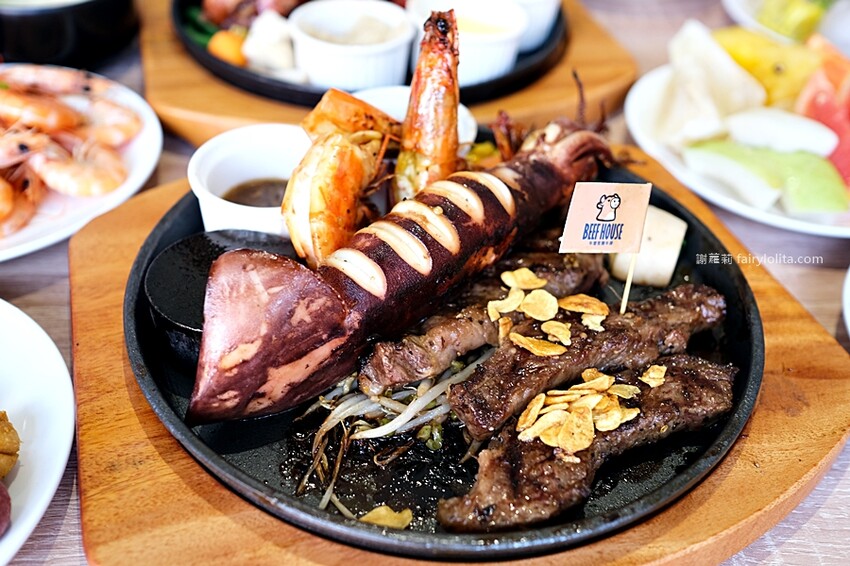 最新開幕！只要339元！排餐+披蕯、buffert 通通無限呷免驚！