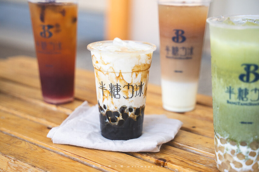 台北市信義區半糖少冰信義永吉店｜2023信義區新開幕手搖飲，桃園在地知名手搖品牌第一間外縣市展店就在台北！半糖少冰最