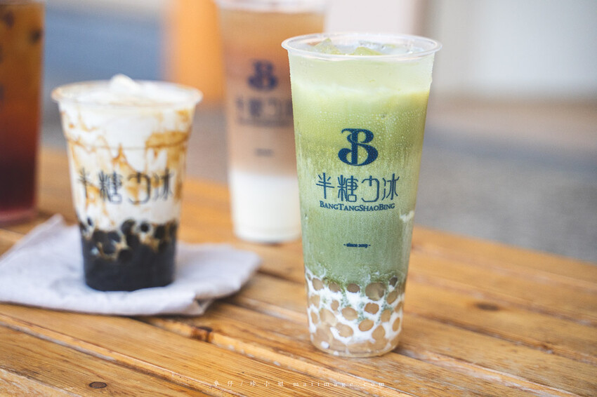 台北市信義區半糖少冰信義永吉店｜2023信義區新開幕手搖飲，桃園在地知名手搖品牌第一間外縣市展店就在台北！半糖少冰最