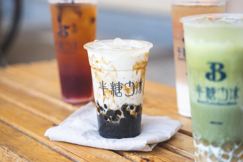 台北市信義區半糖少冰信義永吉店｜2023信義區新開幕手搖飲，桃園在地知名手搖品牌第一間外縣市展店就在台北！半糖少冰最