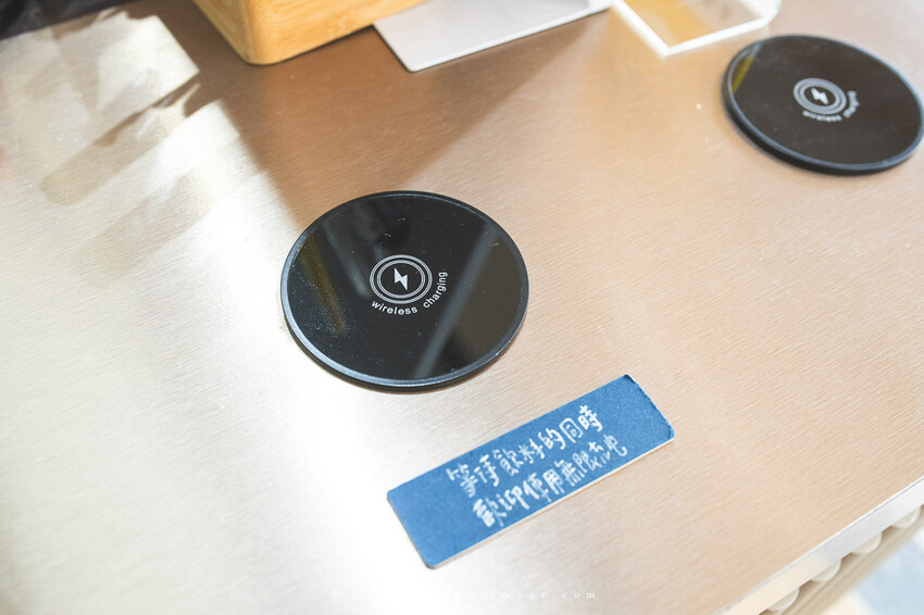 台北市信義區半糖少冰信義永吉店｜2023信義區新開幕手搖飲，桃園在地知名手搖品牌第一間外縣市展店就在台北！半糖少冰最