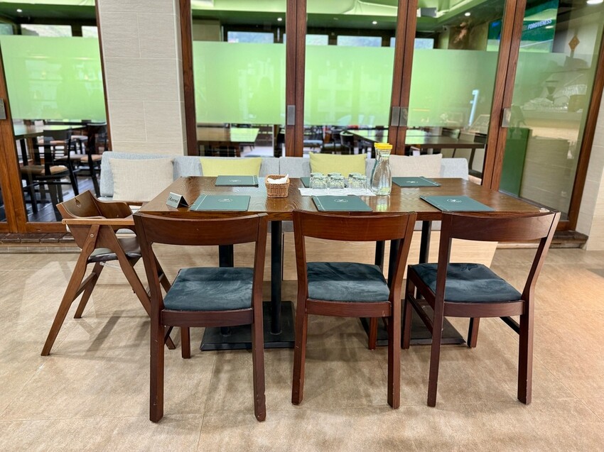 東湖EASE CAFE (8).jpg