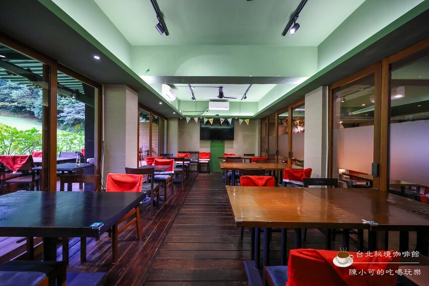 台北市內湖區【內湖咖啡館】EASE CAFE 菜單推薦義大利麵披薩，台北隱藏版咖啡店！