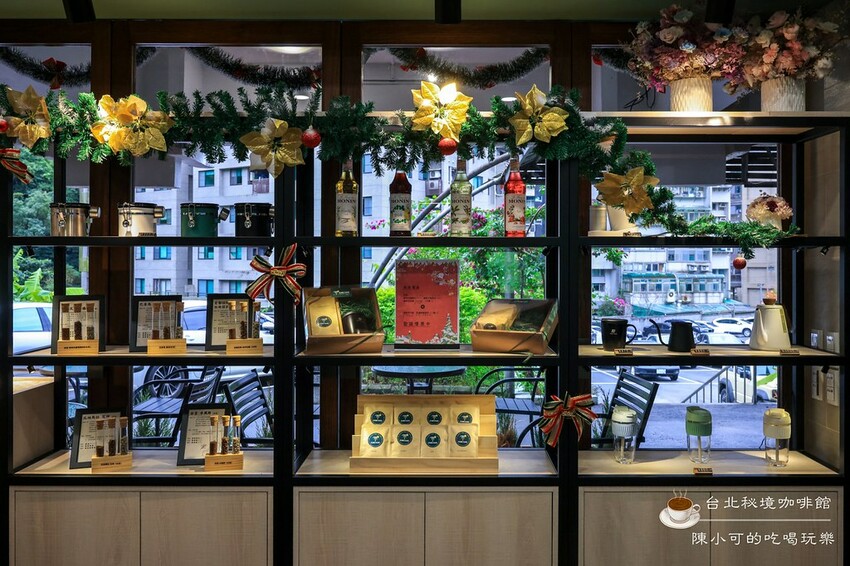 台北市內湖區【內湖咖啡館】EASE CAFE 菜單推薦義大利麵披薩，台北隱藏版咖啡店！