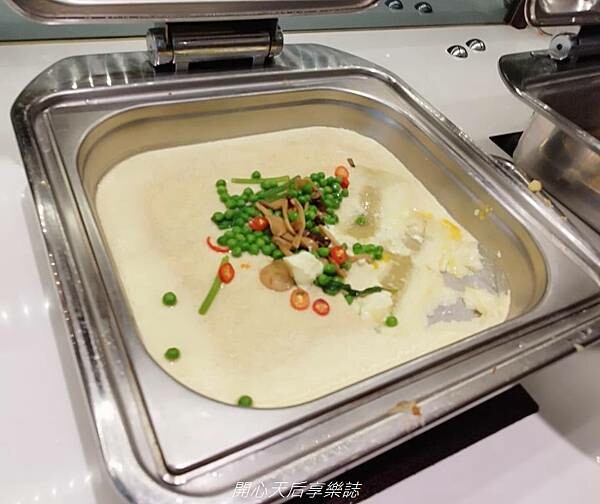 松山吃到飽推薦｜VGest低碳披薩 松山首都店｜蔬食披薩第一品牌，蔬食早午餐吃到飽，平日只要$299就讓你素食