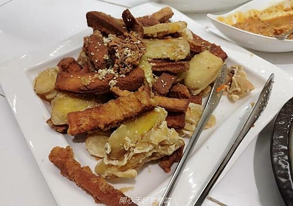 松山吃到飽推薦｜VGest低碳披薩 松山首都店｜蔬食披薩第一品牌，蔬食早午餐吃到飽，平日只要$299就讓你素食