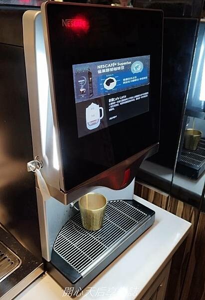 松山吃到飽推薦｜VGest低碳披薩 松山首都店｜蔬食披薩第一品牌，蔬食早午餐吃到飽，平日只要$299就讓你素食