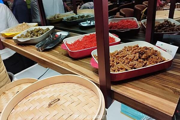 松山吃到飽推薦｜VGest低碳披薩 松山首都店｜蔬食披薩第一品牌，蔬食早午餐吃到飽，平日只要$299就讓你素食