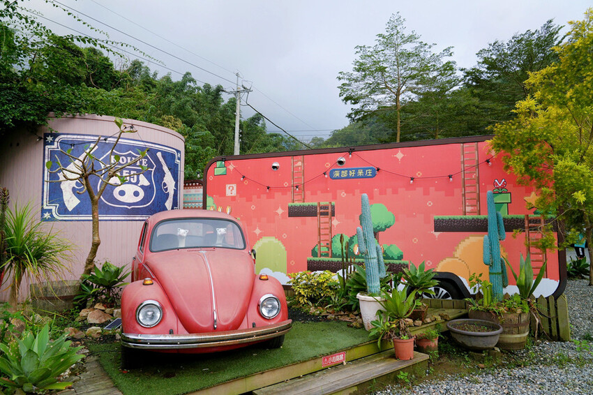 南投親子露營「溪部好呆庄」,主題露營車、親子四人房,溪邊玩水