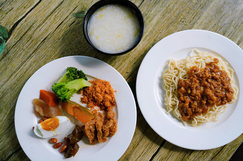 南投親子露營「溪部好呆庄」,主題露營車、親子四人房,溪邊玩水