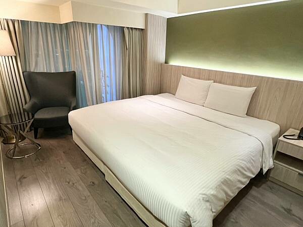 *(台中飯店)葉綠宿茶覺旅~台中車站3分鐘就到!品茶住宿雙重