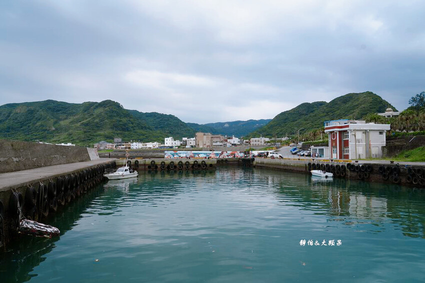 新北石門海景咖啡,金點草里驛棧,草里漁港藍白希臘風,北海岸咖 新北石門海景咖啡,金點草里驛棧,草里漁港藍白希臘風,北海岸咖