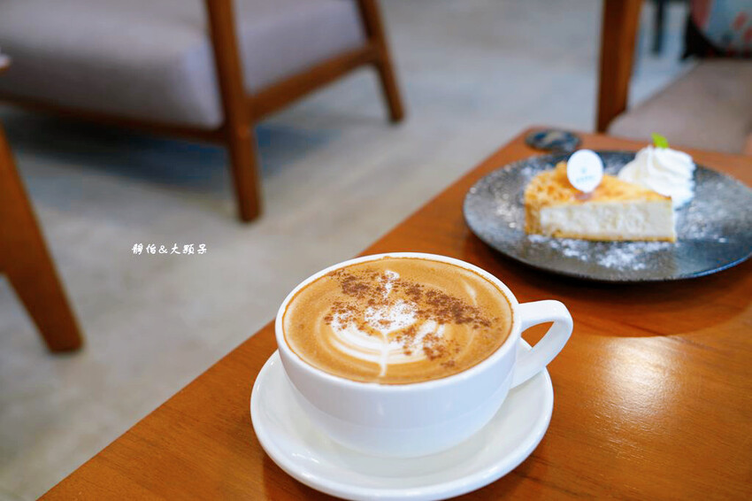 新北石門海景咖啡,金點草里驛棧,草里漁港藍白希臘風,北海岸咖 新北石門海景咖啡,金點草里驛棧,草里漁港藍白希臘風,北海岸咖