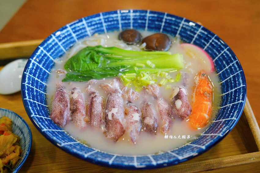 新北石門海景咖啡,金點草里驛棧,草里漁港藍白希臘風,北海岸咖 新北石門海景咖啡,金點草里驛棧,草里漁港藍白希臘風,北海岸咖