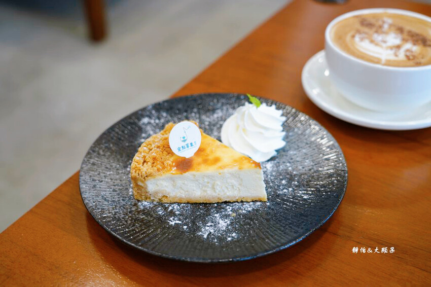 新北石門海景咖啡,金點草里驛棧,草里漁港藍白希臘風,北海岸咖 新北石門海景咖啡,金點草里驛棧,草里漁港藍白希臘風,北海岸咖