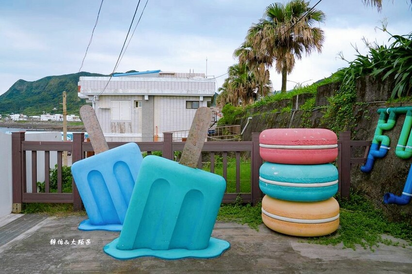 新北石門海景咖啡,金點草里驛棧,草里漁港藍白希臘風,北海岸咖 新北石門海景咖啡,金點草里驛棧,草里漁港藍白希臘風,北海岸咖