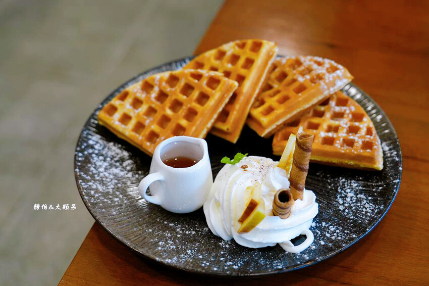 新北石門海景咖啡,金點草里驛棧,草里漁港藍白希臘風,北海岸咖 新北石門海景咖啡,金點草里驛棧,草里漁港藍白希臘風,北海岸咖