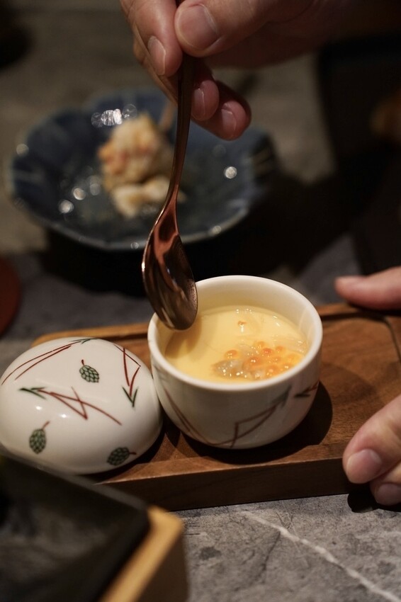 旬嚐王品最新高級火鍋頂級和牛龍蝦桌邊服務台北中山美食推薦