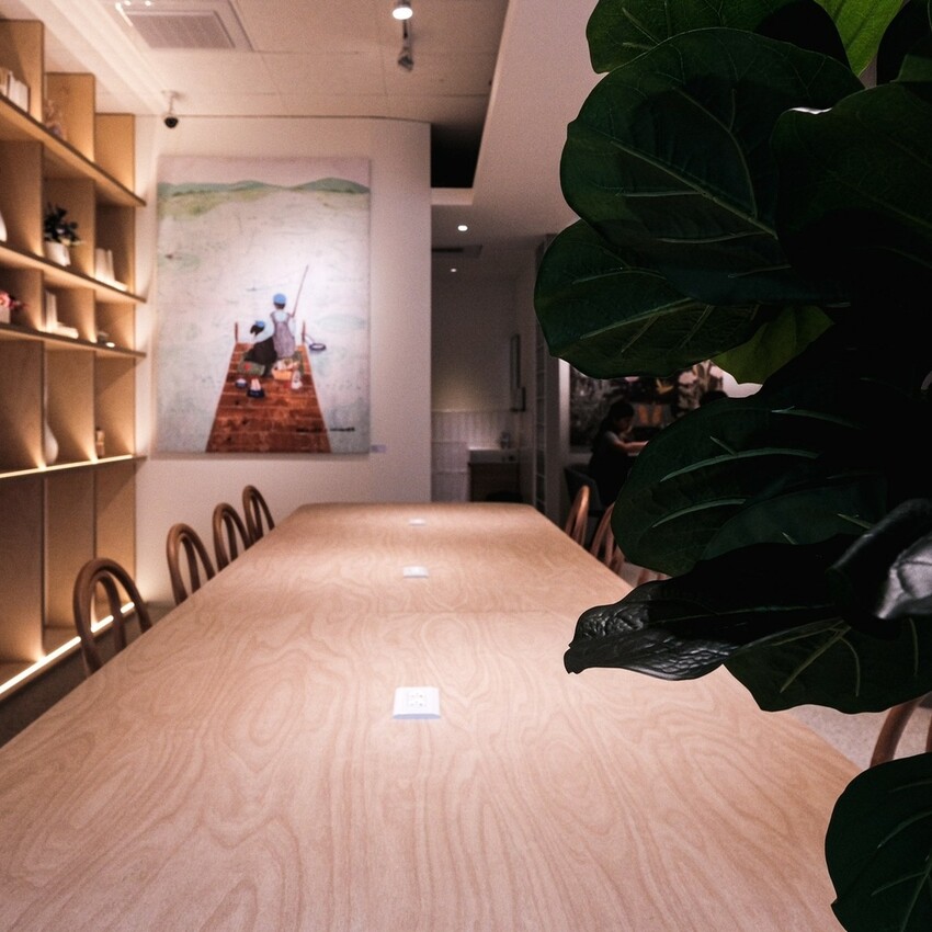 【台南 東區】早起人的福音MINI.D COFFEE 崇德館 落地窗採光的小清新咖啡館