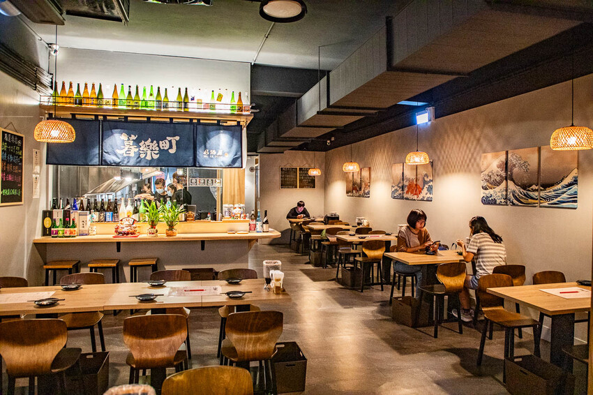 暮樂町居酒屋|零負評!炭火燒烤超好吃,新開幕小清新文青居酒屋