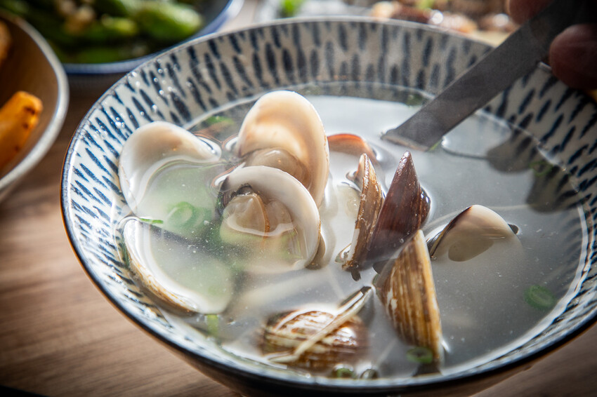 暮樂町居酒屋|零負評!炭火燒烤超好吃,新開幕小清新文青居酒屋