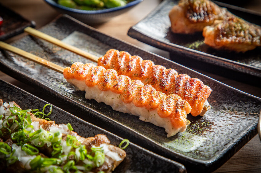 暮樂町居酒屋|零負評!炭火燒烤超好吃,新開幕小清新文青居酒屋