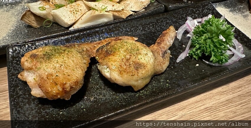 【板橋美食】暮樂町居酒屋 │ 暮色降臨時,可以讓你的心情和胃 【板橋美食】暮樂町居酒屋 │ 暮色降臨時,可以讓你的心情和胃