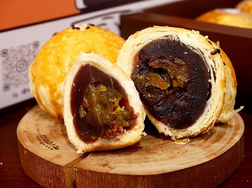 向陽手作-巨無霸金莎竟是大SIZE月餅，隱身在早餐店的人氣蛋