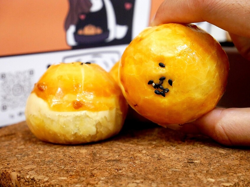 向陽手作-巨無霸金莎竟是大SIZE月餅，隱身在早餐店的人氣蛋