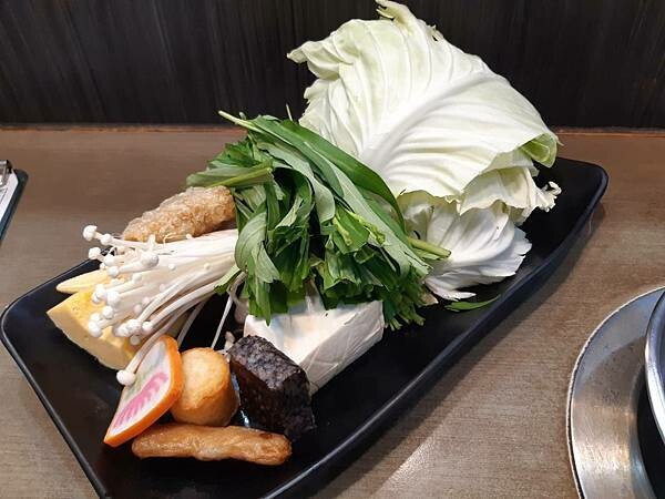 新莊幸福路-平價火鍋店-樂錢都日式涮涮鍋