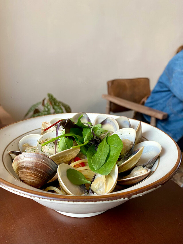 [新竹] 木柘 MU JHE，懷舊復古、質感木屑咖啡廳太美啦