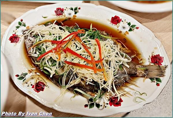 《新竹傻瓜麵創意料理推薦》平民銅板小吃麵食/ 平價的合菜餐廳