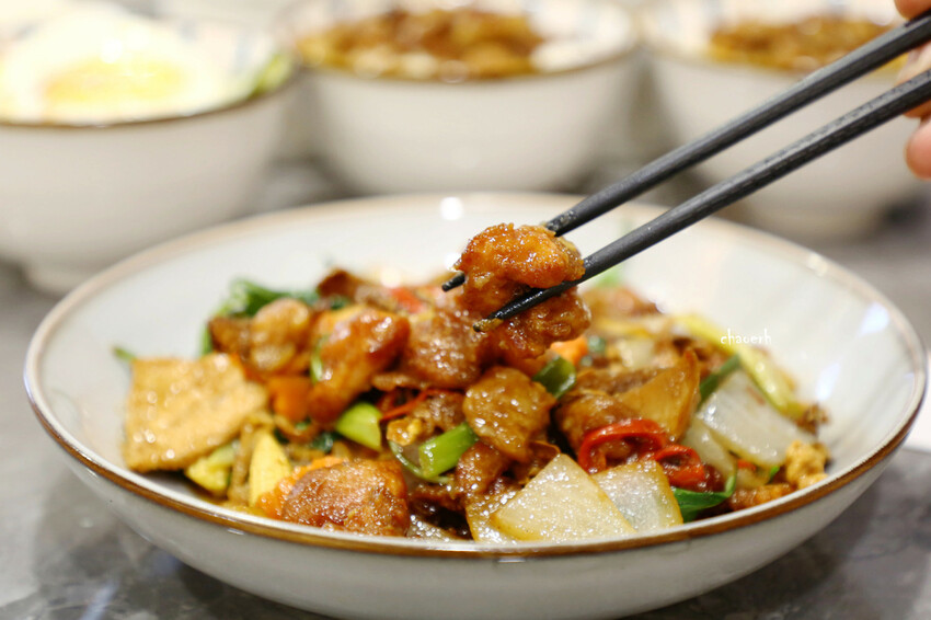 高雄-三餐暖食~中興店 《 米其林必比登推介︱台菜 •下午茶