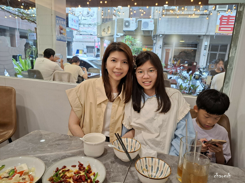 高雄-三餐暖食~中興店 《 米其林必比登推介︱台菜 •下午茶