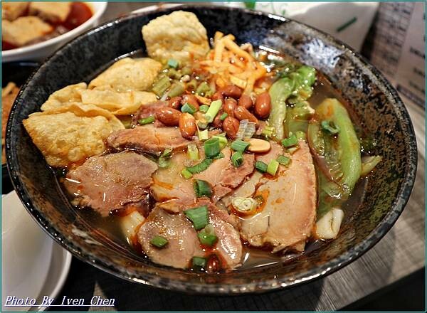 《》  『潘記柳州螺螄粉&雲南米乾』 Ivenの窩食在分享