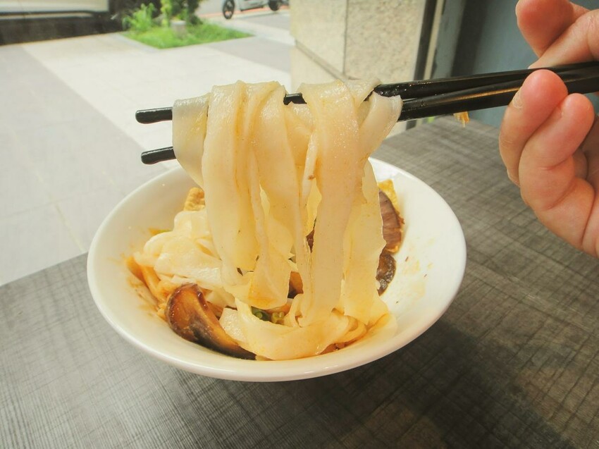 【美食】「潘記柳州螺螄粉&雲南米干」桃園螺螄粉推薦、桃園雲南