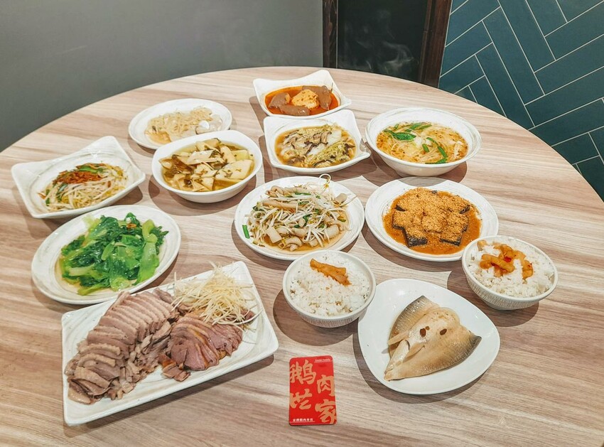 【美食】「鵝肉世家專賣店 新店寶強店」新店鵝肉推薦、木柵30年鵝肉老店分店,新店美食推薦 (附菜單)