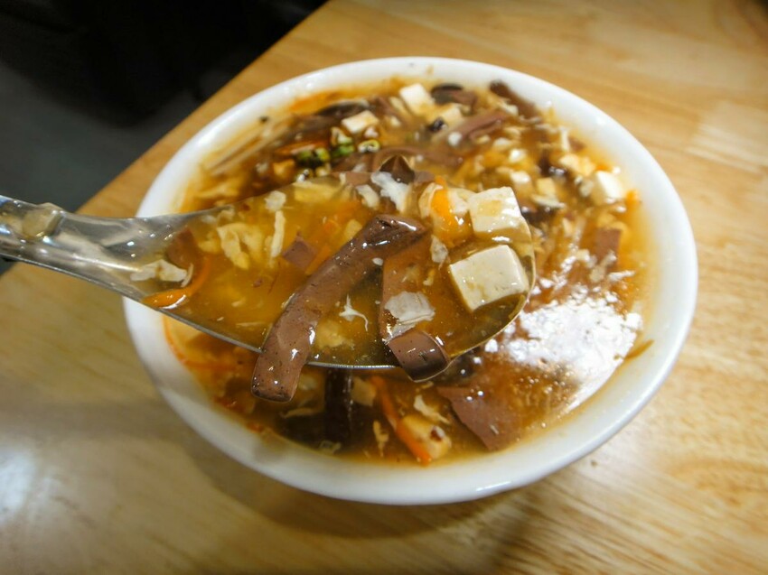 【美食】「佳佳香鍋貼幸福店」新莊鍋貼推薦、新莊銅板美食推薦，捷運幸福站美食推薦 (附菜單)