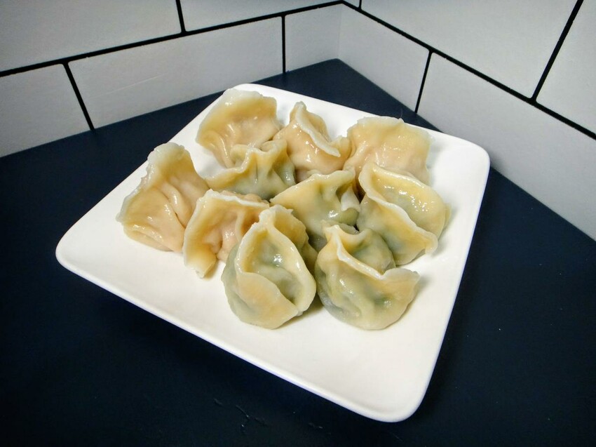 【美食】「佳佳香鍋貼幸福店」新莊鍋貼推薦、新莊銅板美食推薦，捷運幸福站美食推薦 (附菜單)