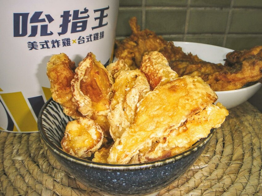 【美食】「吮指王 KING 新店三民店」，新店炸雞推薦、新店雞排推薦、耕莘醫院美食推薦 (附菜單)