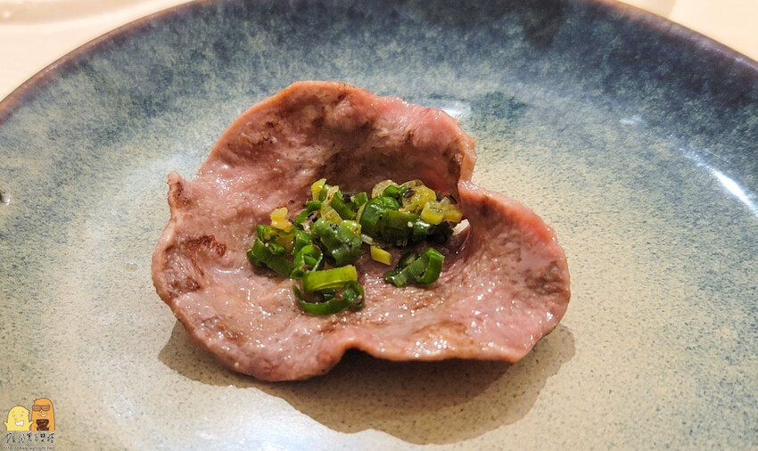 台北東區平價個人燒烤-燒肉政宗YAKINIKU MASAMUNE，路易奇電力公司新品牌，推美國熟成橫膈膜跟月見雞肉棒子