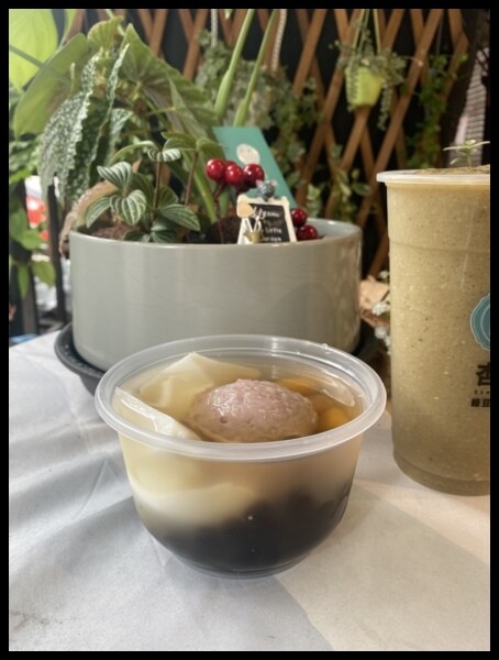 【台中綠豆沙/綠豆沙牛奶推薦】台中老牌綠豆沙【杏豐/双木林 綠豆沙牛奶】在東興路上開了全新門市啦!杯杯