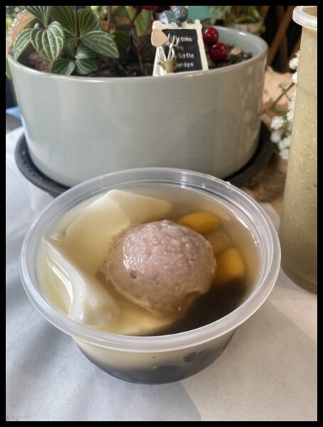 【台中綠豆沙/綠豆沙牛奶推薦】台中老牌綠豆沙【杏豐/双木林 綠豆沙牛奶】在東興路上開了全新門市啦!杯杯