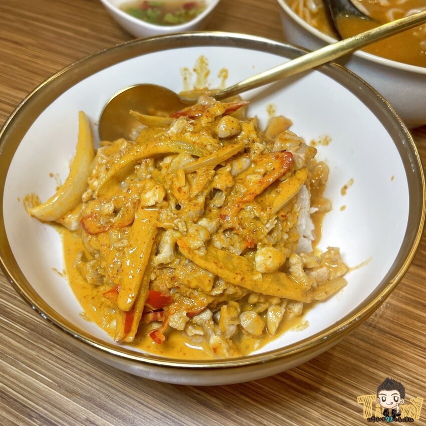 小資族百來元就能吃到現點現做泰式簡餐😎