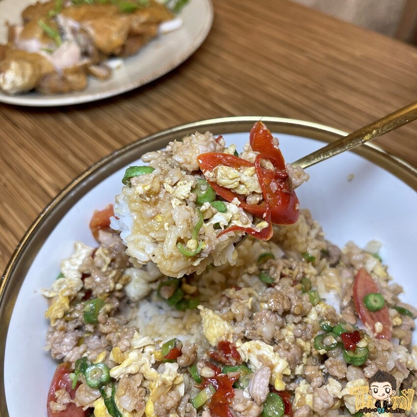 小資族百來元就能吃到現點現做泰式簡餐😎